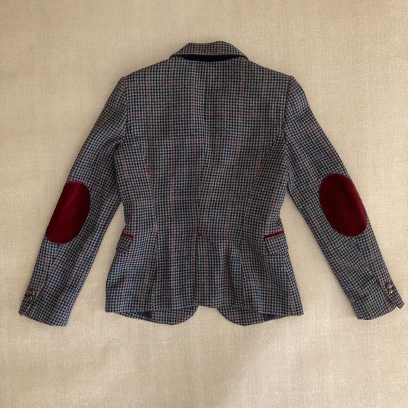 Zara Houndstooth Blazer w/ Red Elbow Patches. - Picture 3 of 9